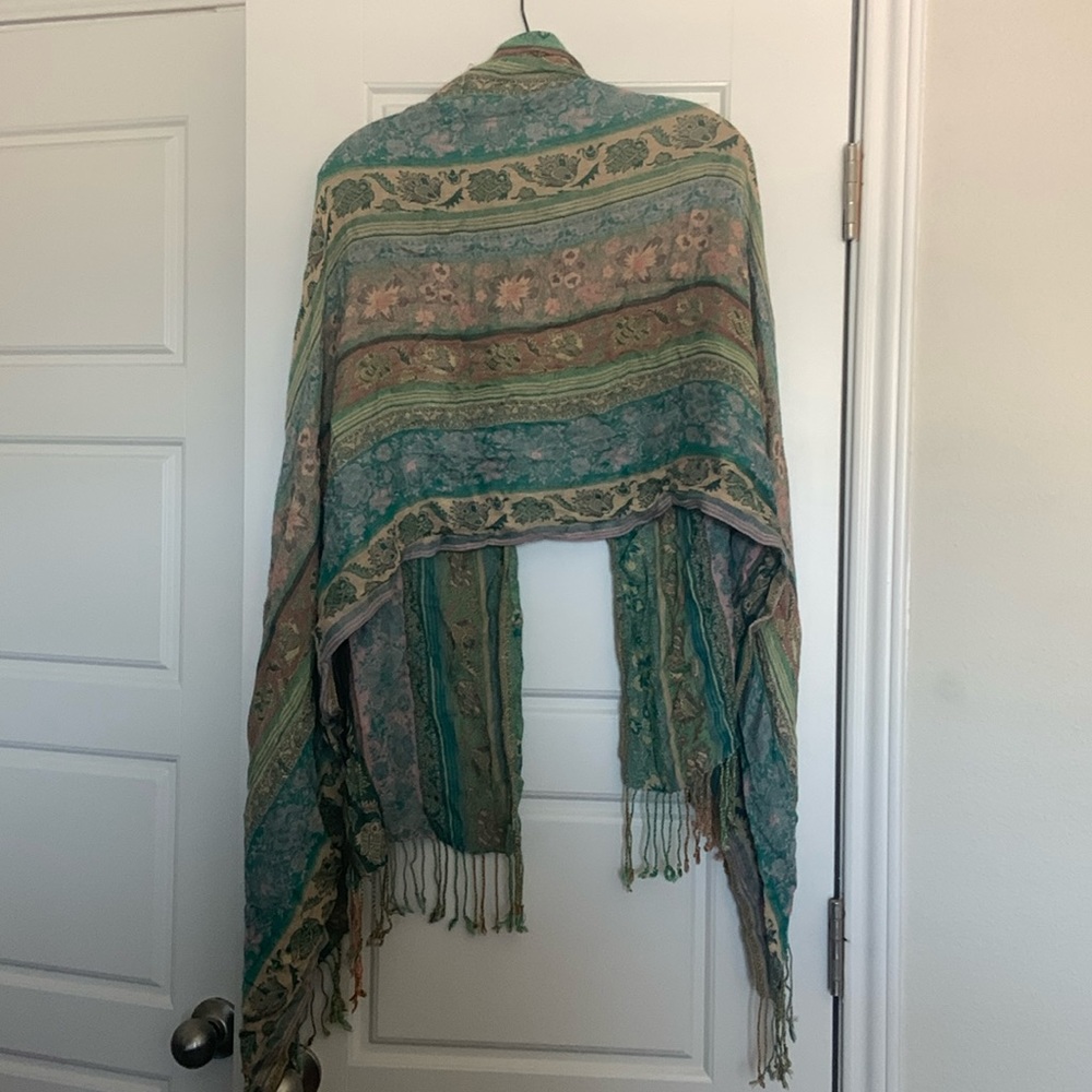 H&M Blue and Green Floral Patterned Shawl Scarf with Fringe